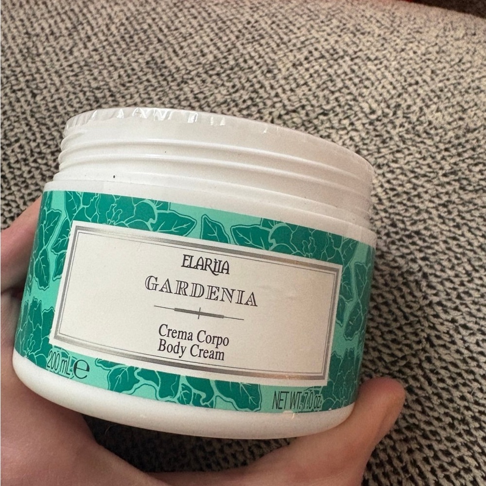Aria Gardenia Body Cream - Cream and Teal